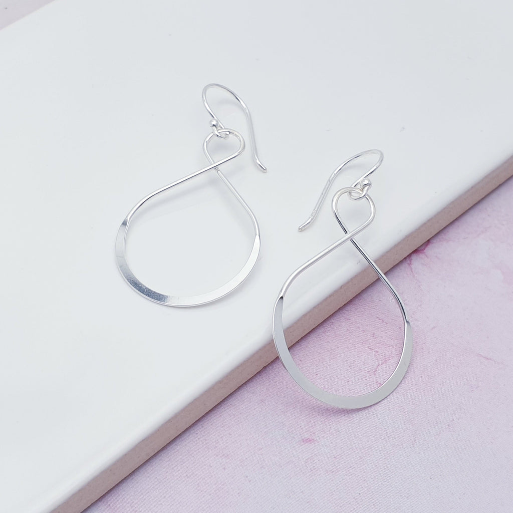 A contemporary design, featuring the infinity symbol. Completely versatile, they will complement any outfit or style. Small, light on the ear and easy to wear, these will soon become everyday favourites.