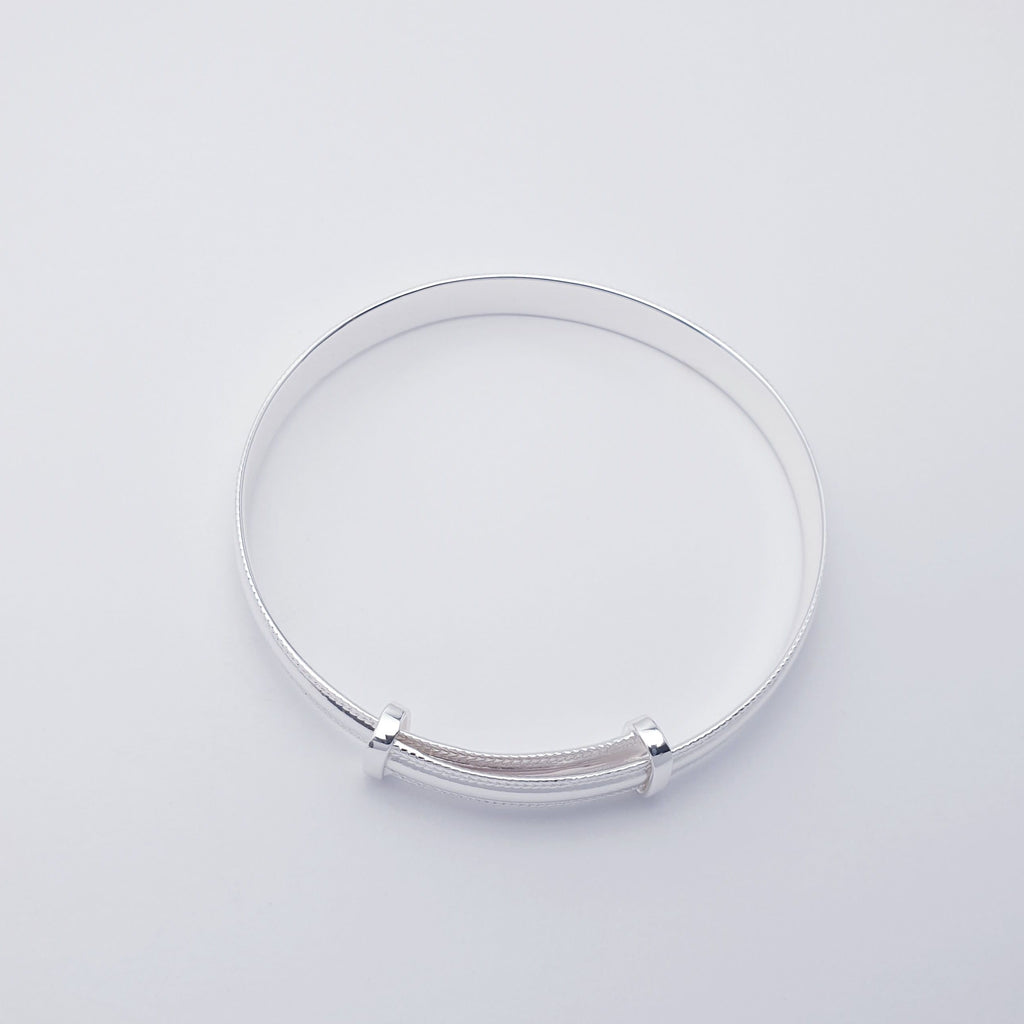 Sterling Silver Simple Child Bangle