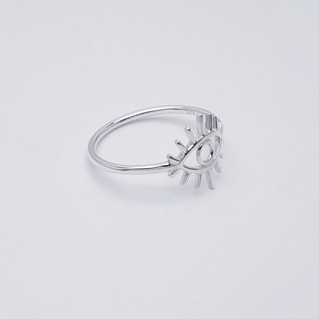 Dainty sterling silver all seeing eye ring