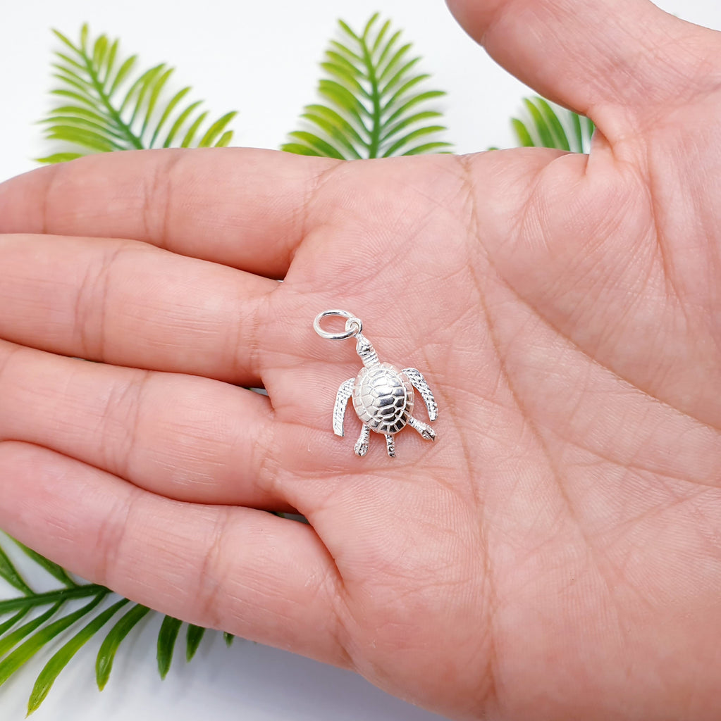 Sterling Silver Articulated Sea Turtle Pendant