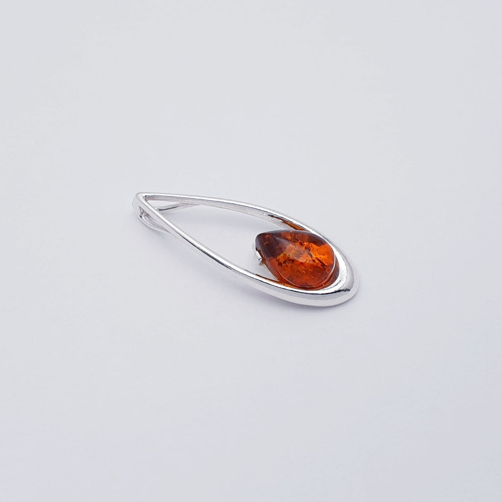 Toffee Amber Sterling Silver Pip Pendant