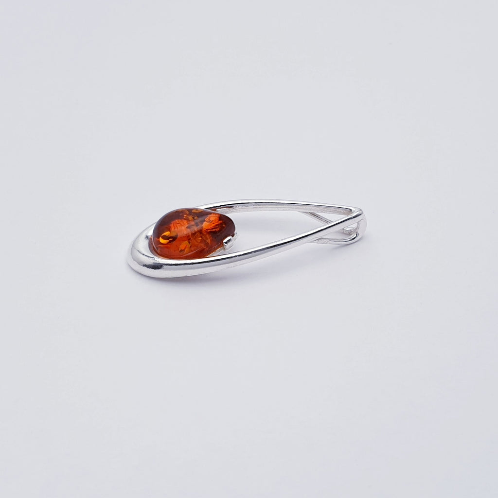 Toffee Amber Sterling Silver Pip Pendant