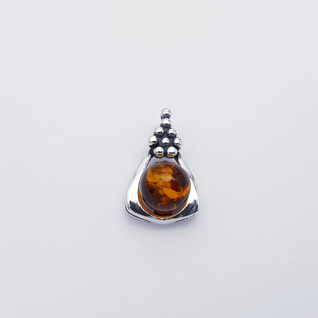 Toffee Amber Sterling Silver Simple Grapevine Pendant