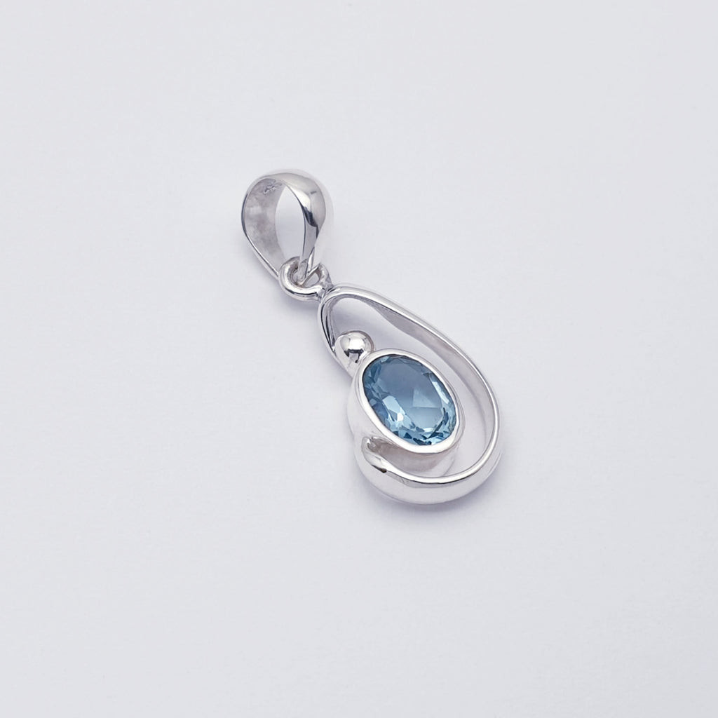 Blue Topaz Sterling Silver Midas Pendant