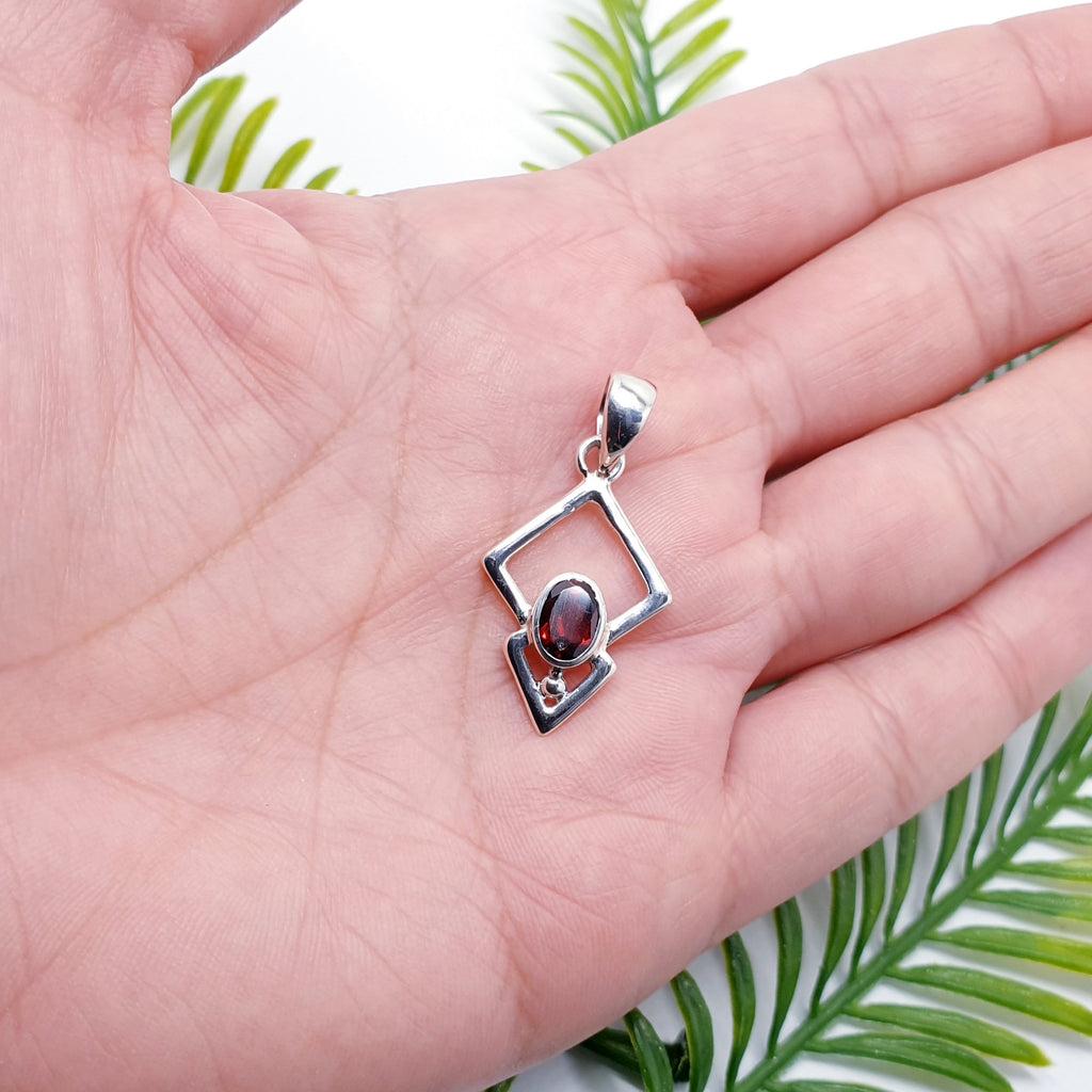 Garnet Sterling Silver Triangulum Pendant