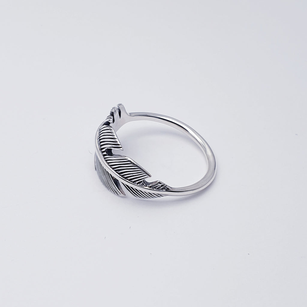 Sterling Silver Oxi Feather Ring