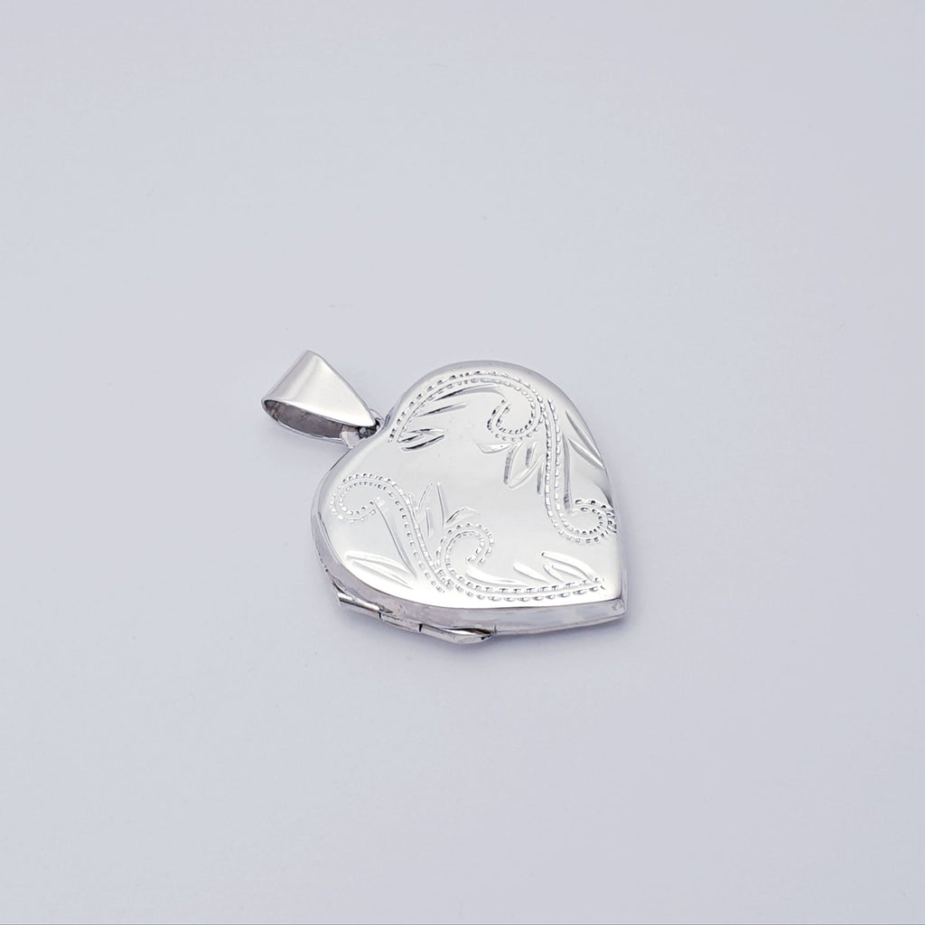 Sterling Silver Detailed Heart Locket