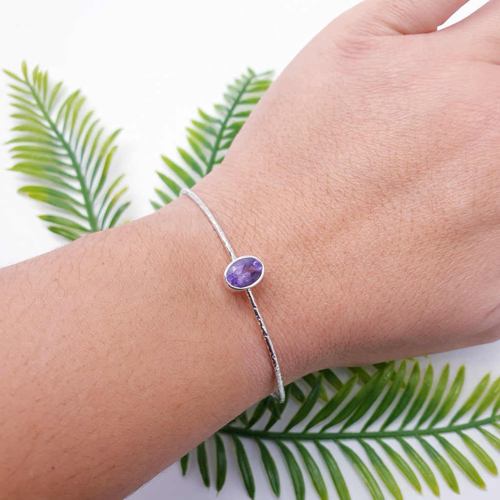 Amethyst Little Stone Cuff