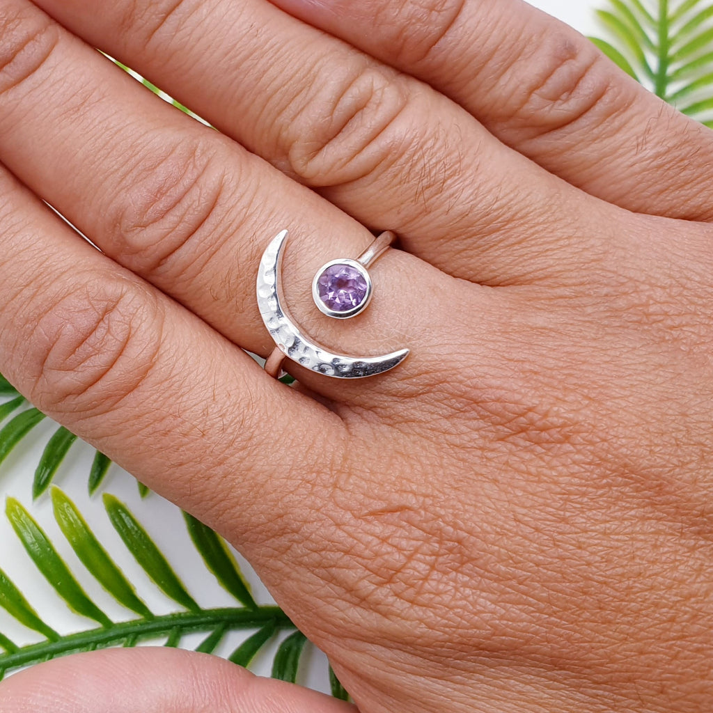 Amethyst Sterling Silver Crescent Moon Ring - Adjustable size M-Q